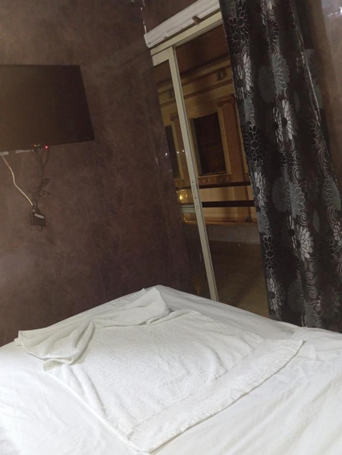 Hostal Grand El Cairo