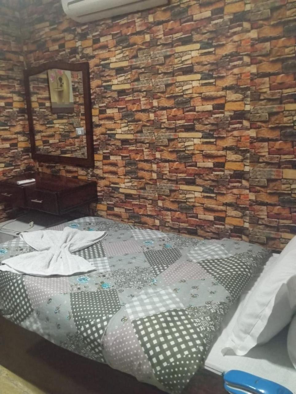 Grand Hostel