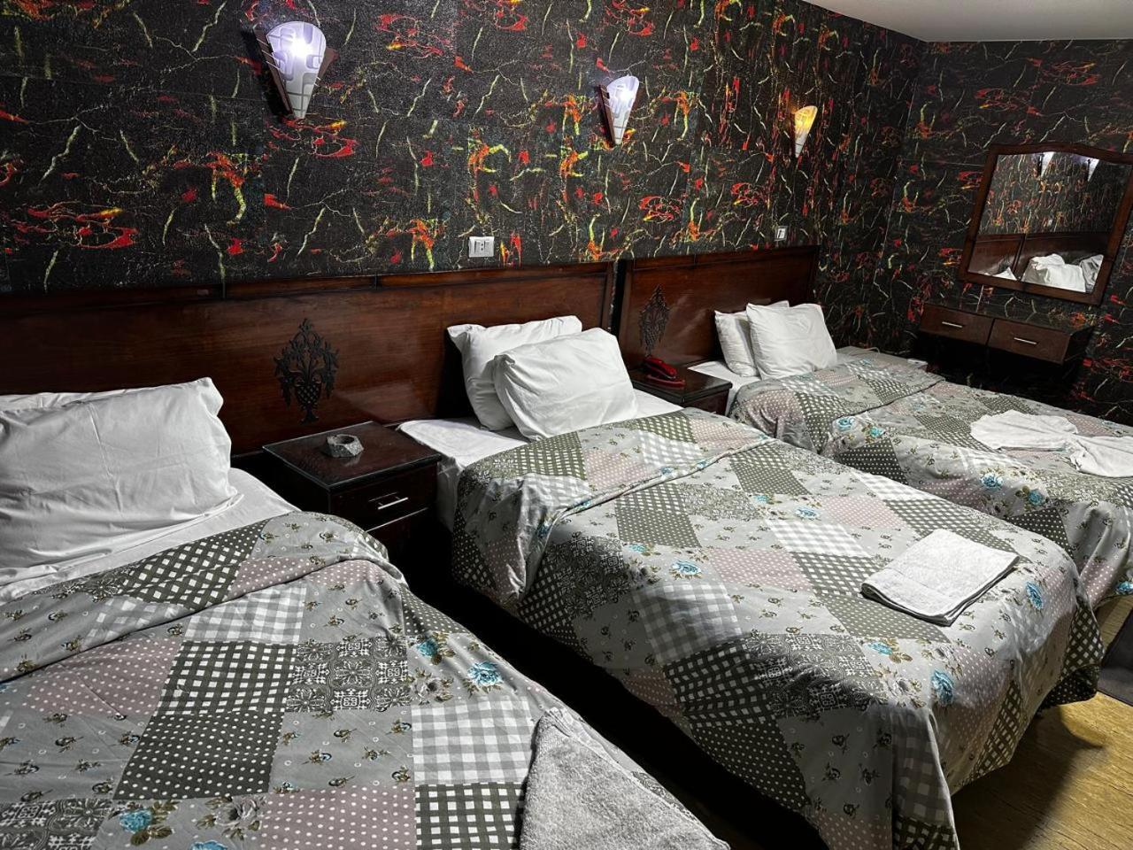 Hostel Grand